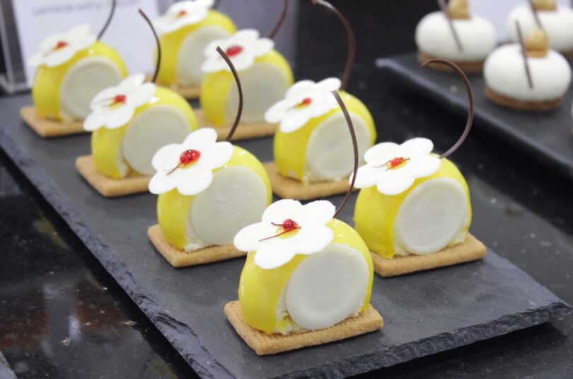 Professional Baking Secrets: Unlocking the Techniques of Top Pastry Chefs